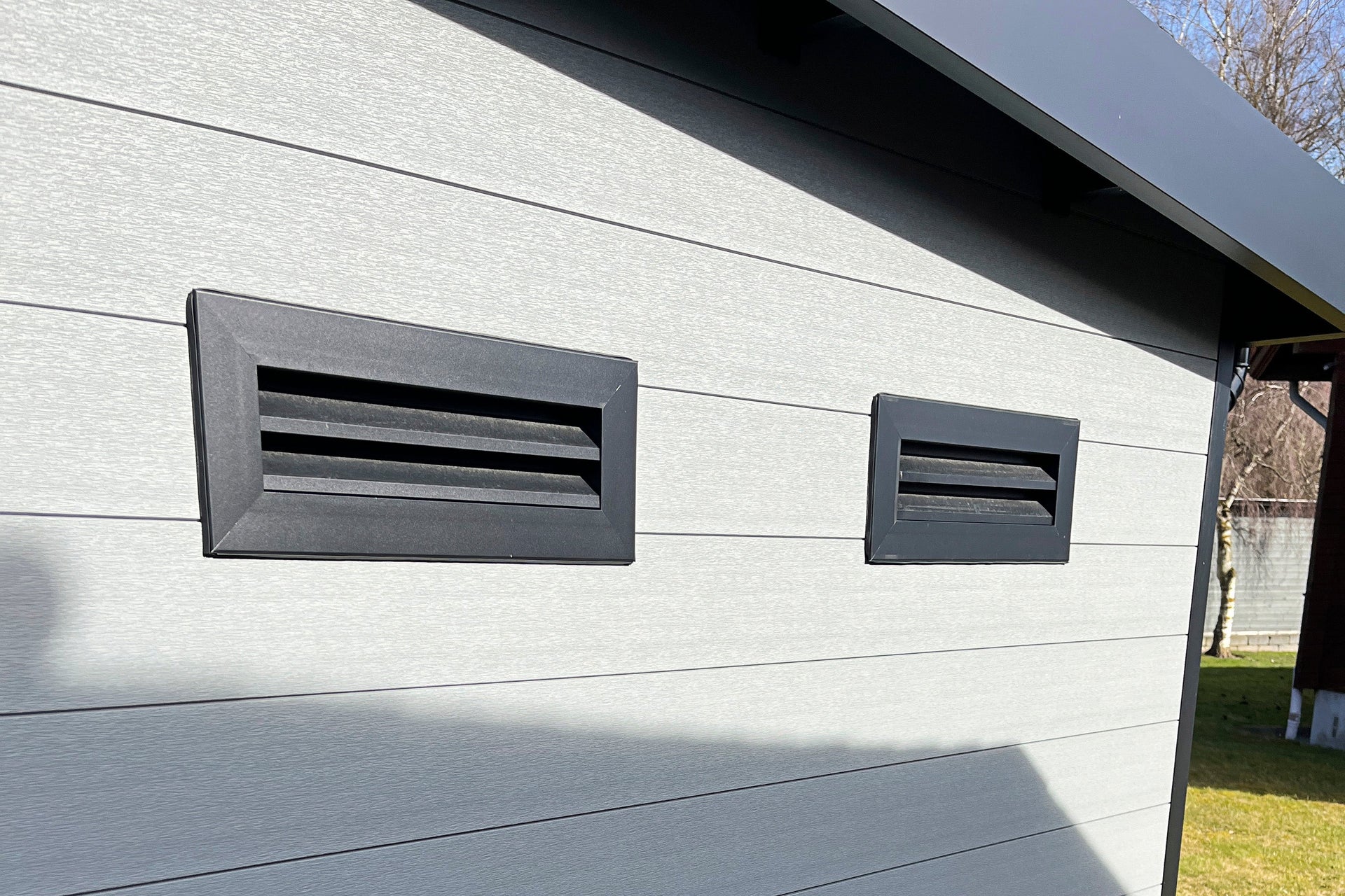 Wolff Finnhaus WPC-Haus Tona 6030 Anthrazit mit Wandpaket