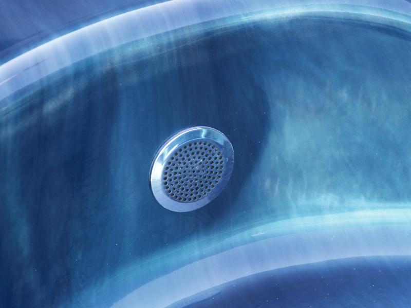 Wolff Finnhaus Badebottich Typ 5, blauer Einsatz, Thermoholz, integr. Edelstahlofen, inkl. Wassermas