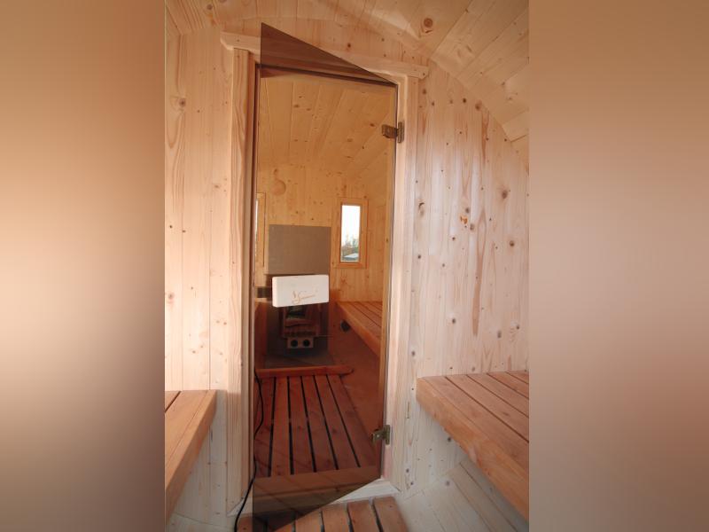 Wolff Finnhaus Saunafass 330 de luxe montiert DS schwarz Anstrich Kiefer